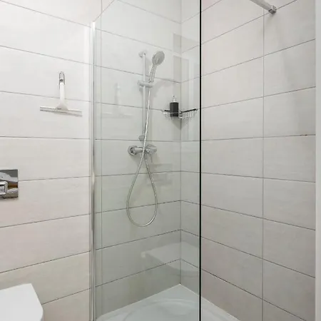 Spacious, Modern & Cosy 2 Bedroom 2 Bathroom - St. Julians Appartement *