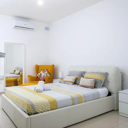 Spacious, Modern & Cosy 2 Bedroom 2 Bathroom - St. Julians