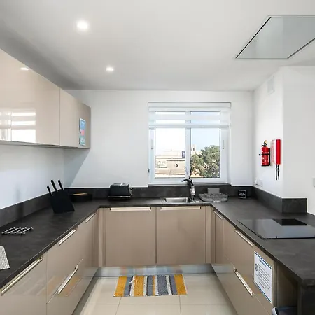 Apartment Spacious, Modern & Cosy 2 Bedroom 2 Bathroom - St. Julians